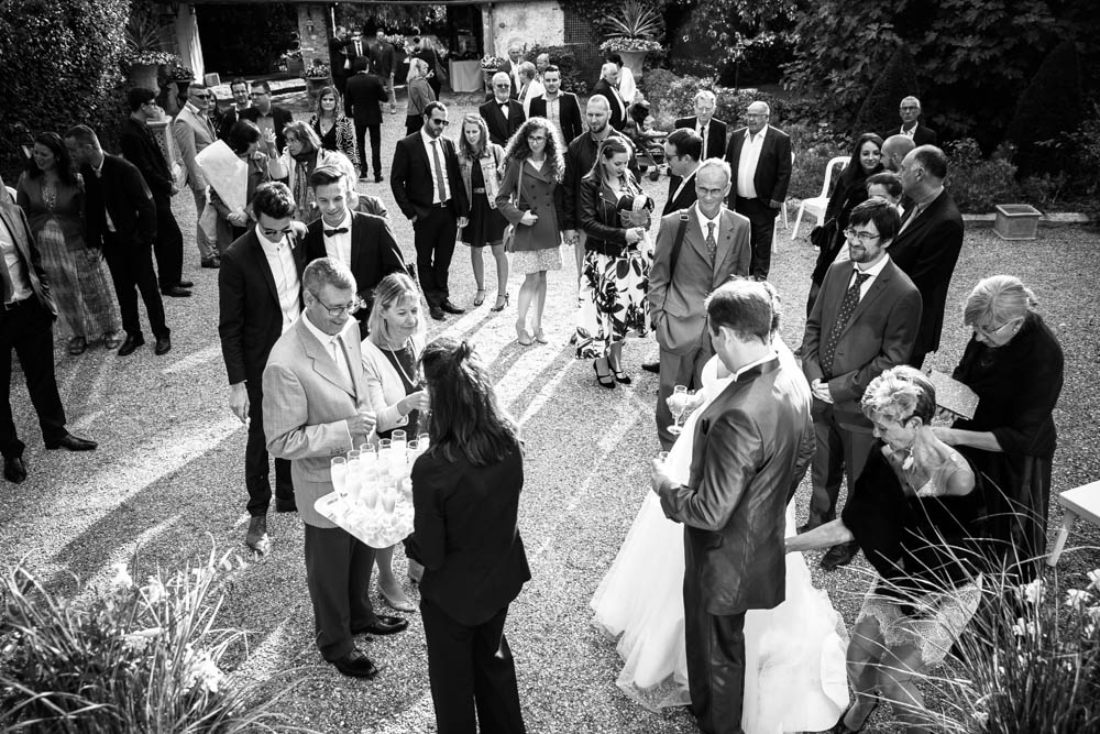 mariage au Domaine des Clos Vallées - enceinte - Yvelines - magicien - colombes - cocktail - vin d'honneur