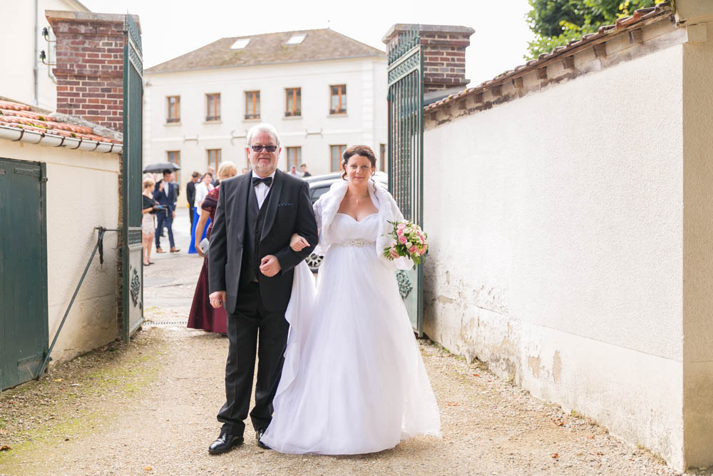 mariage au Domaine des Clos Vallées - enceinte - Yvelines - magicien - colombes - cérémonive civile - cérémonie religieuse
