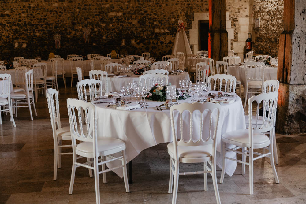 salle de reception - mariage champetre - en normandie - grange de renneville - evreux - photographe mariage eure