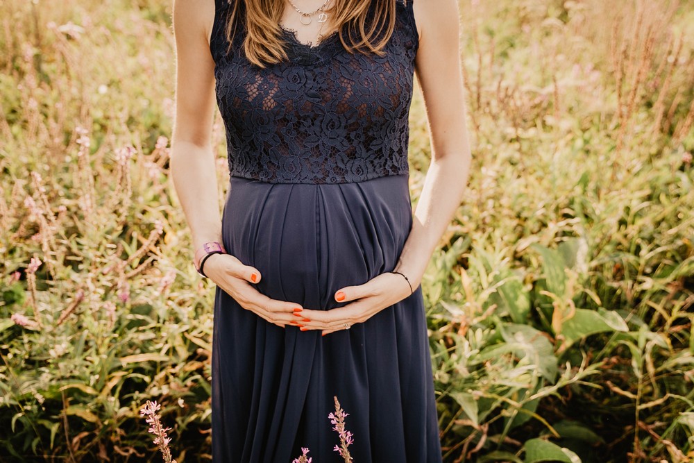 photographe eure et loir - golden hour - chaudon - maintenon - enceinte - grossesse