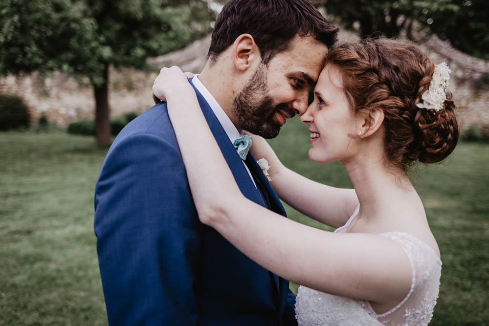 photos de couple - maries - photographe eure et loir - bucolique - champetre
