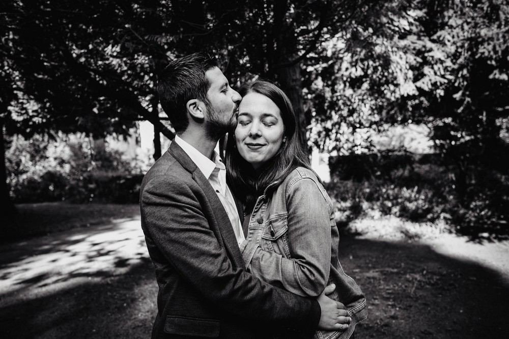 faire un shooting photo en automne - seance photo de couple - photographe chartres - en eure et loir - en amoureux